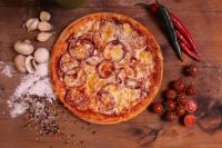 Kolbászos pizza