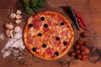 Pármai sonkás pizza